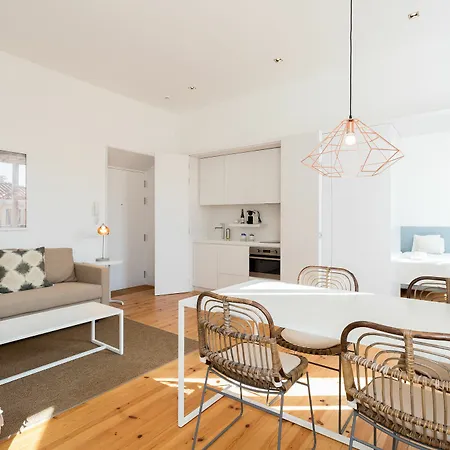 Chiado And One-bedroom - By Lu Holidays * Lisbon