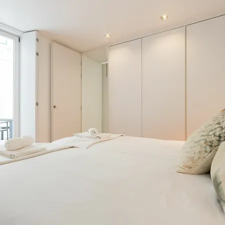 Chiado And One-bedroom - By Lu Holidays Apartment