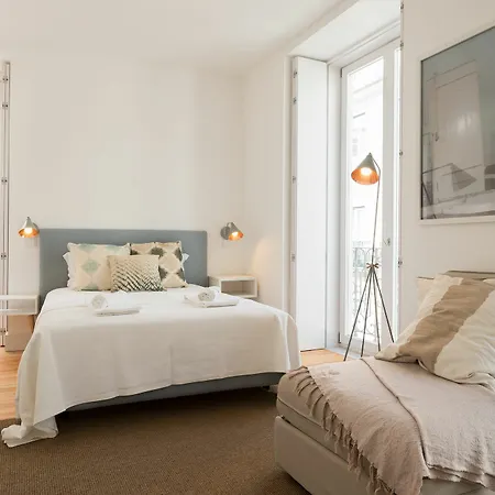 Chiado And One-bedroom - By Lu Holidays *