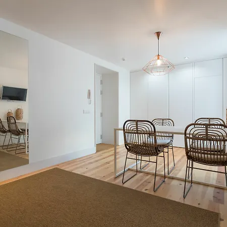 Chiado And One-bedroom - By Lu Holidays Apartment